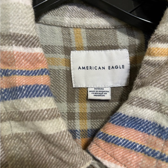 Distressed American Eagle Flannel - Picture 2 of 4